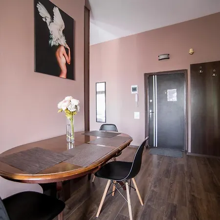 Apartamento центр площа митна