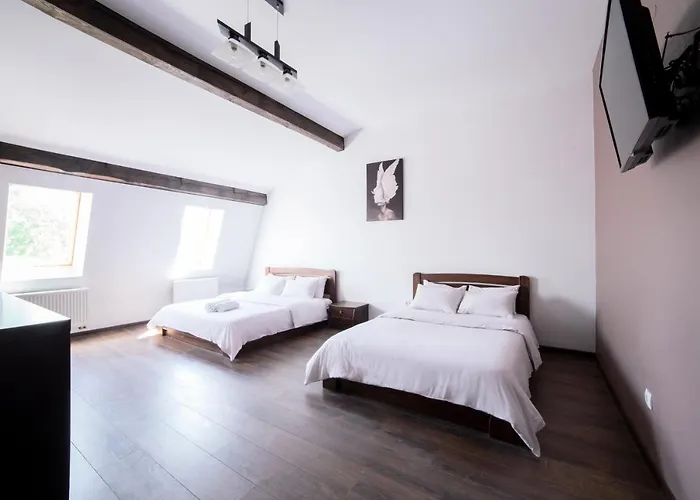 центр площа митна Apartamento